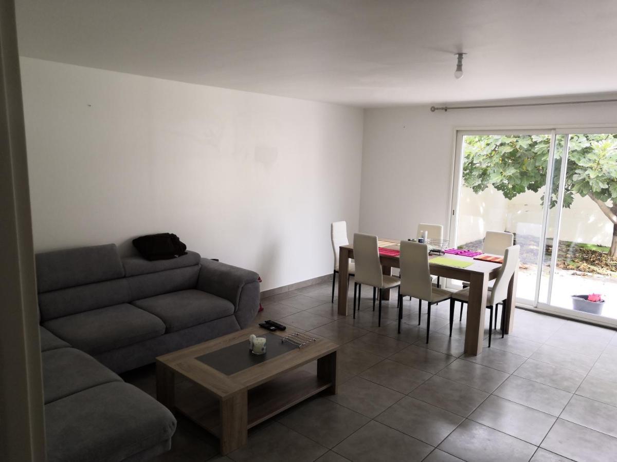 Spacieux, Top Lit, Hote Reactif, Proche Montagne Mer, Lumineux, Bien Equipe, Agreable, Chambre, Micro Maison Et Maison, Bien Regarder 佩皮尼昂 外观 照片