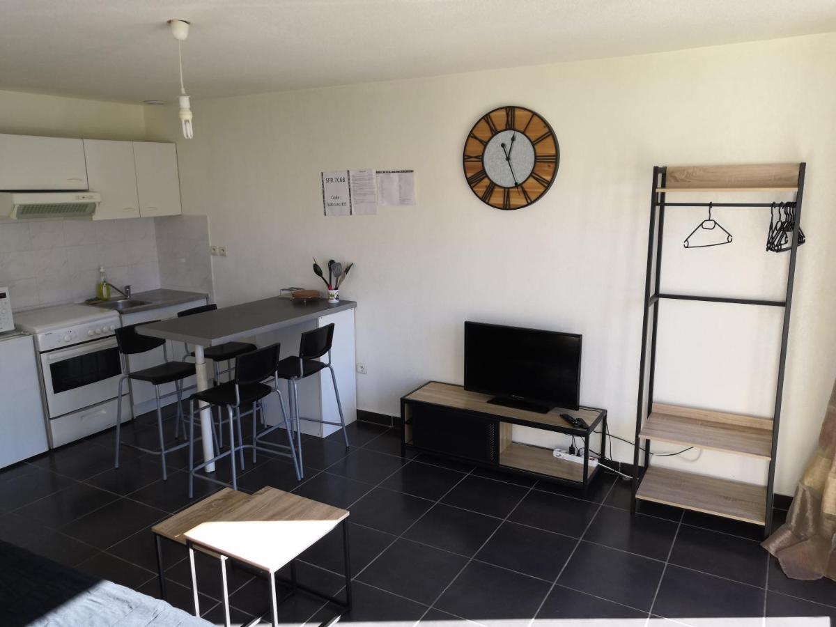 Spacieux, Top Lit, Hote Reactif, Proche Montagne Mer, Lumineux, Bien Equipe, Agreable, Chambre, Micro Maison Et Maison, Bien Regarder 佩皮尼昂 外观 照片